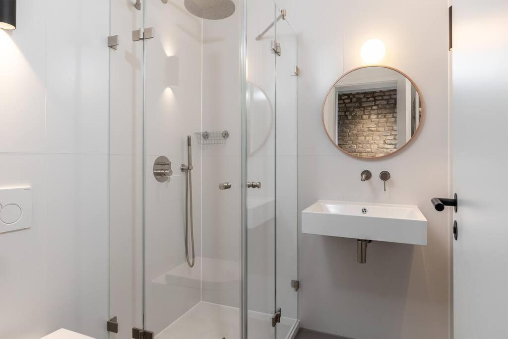 Coolest Apartment In Berlin, Easy Check-In, Industrial Style, Near City Center - Maisonette #2 Экстерьер фото
